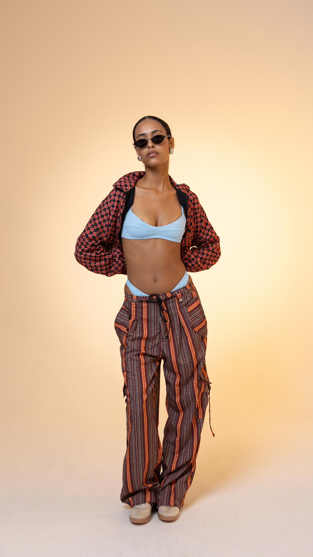 Calça Cargo Aqualeve | Print Flor do Amarante