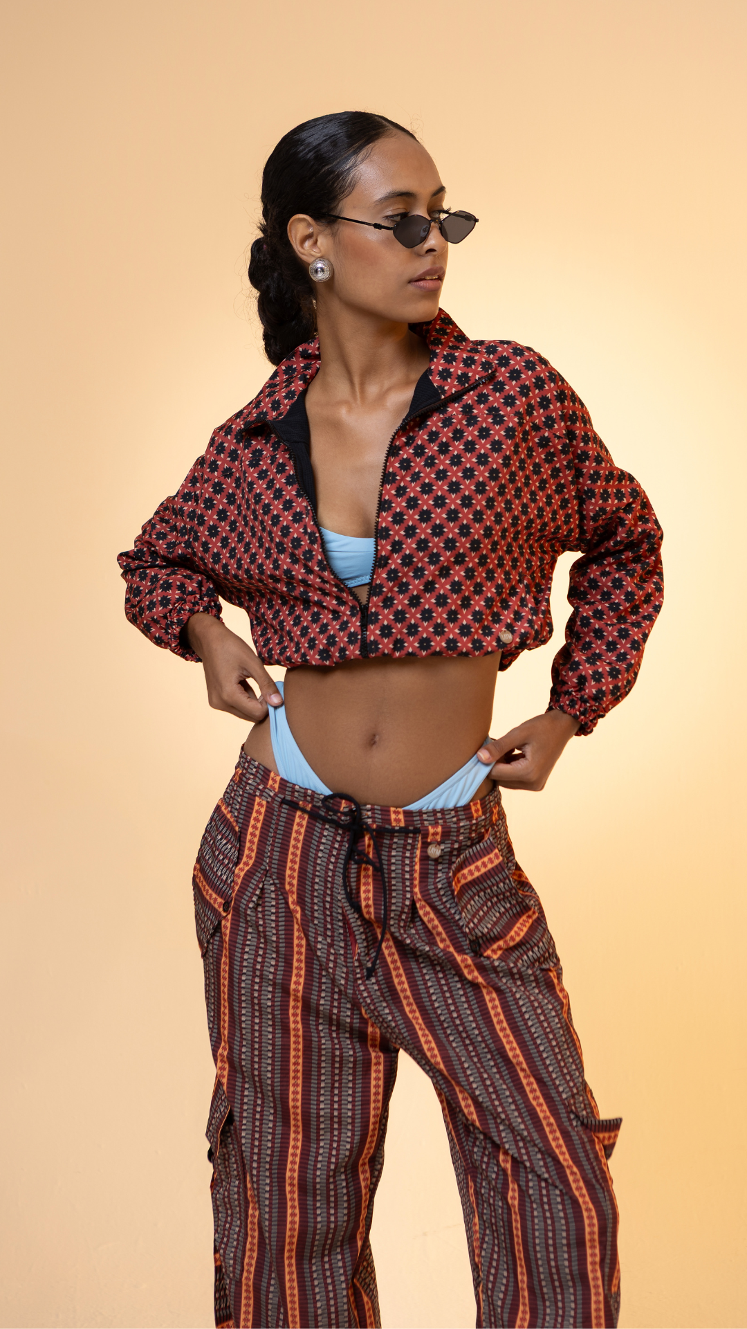 Maxi Jaqueta Cropped Aqualeve | Print Flor do Amarante