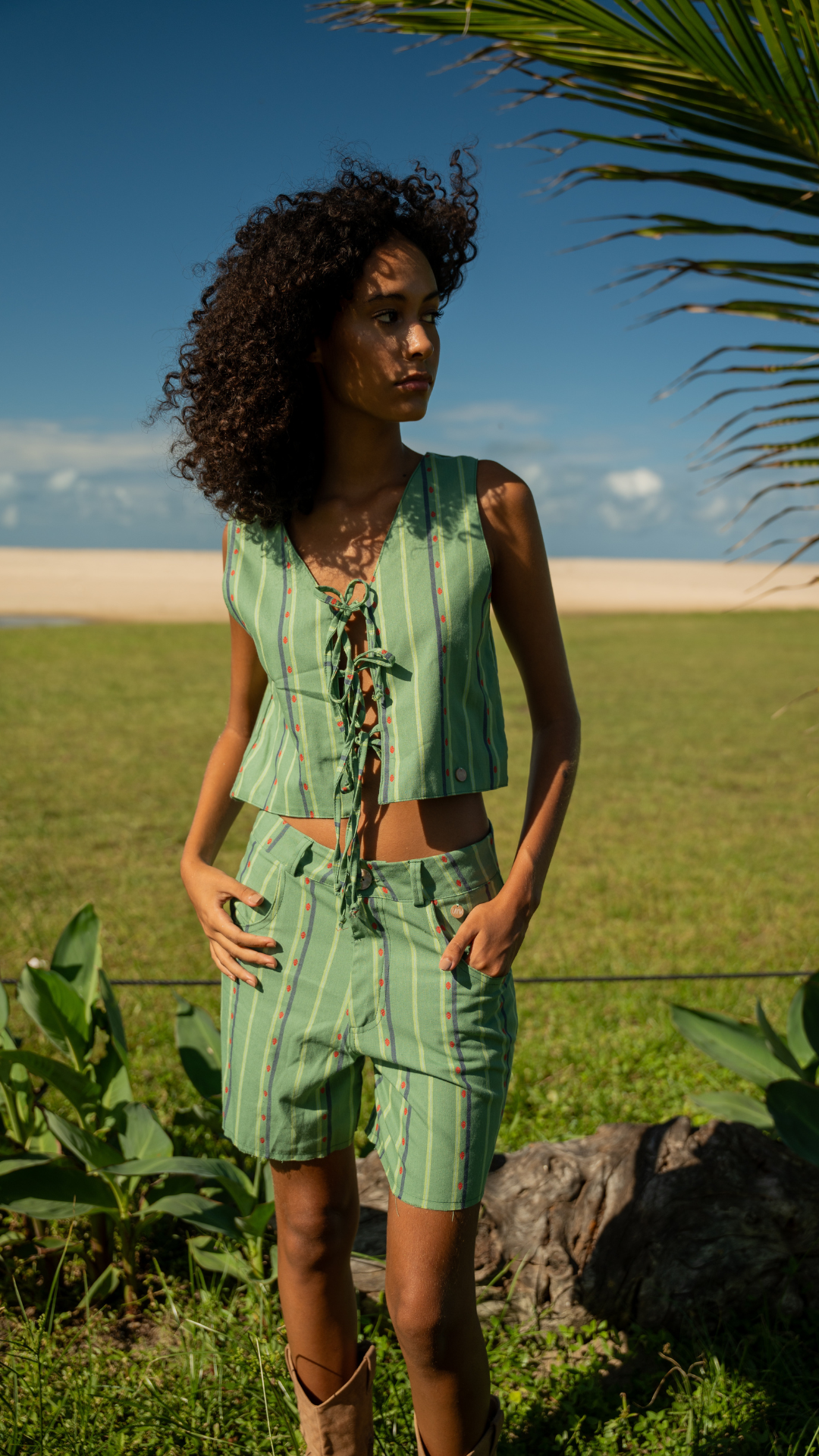 Bermuda Linho | Cor Amarante