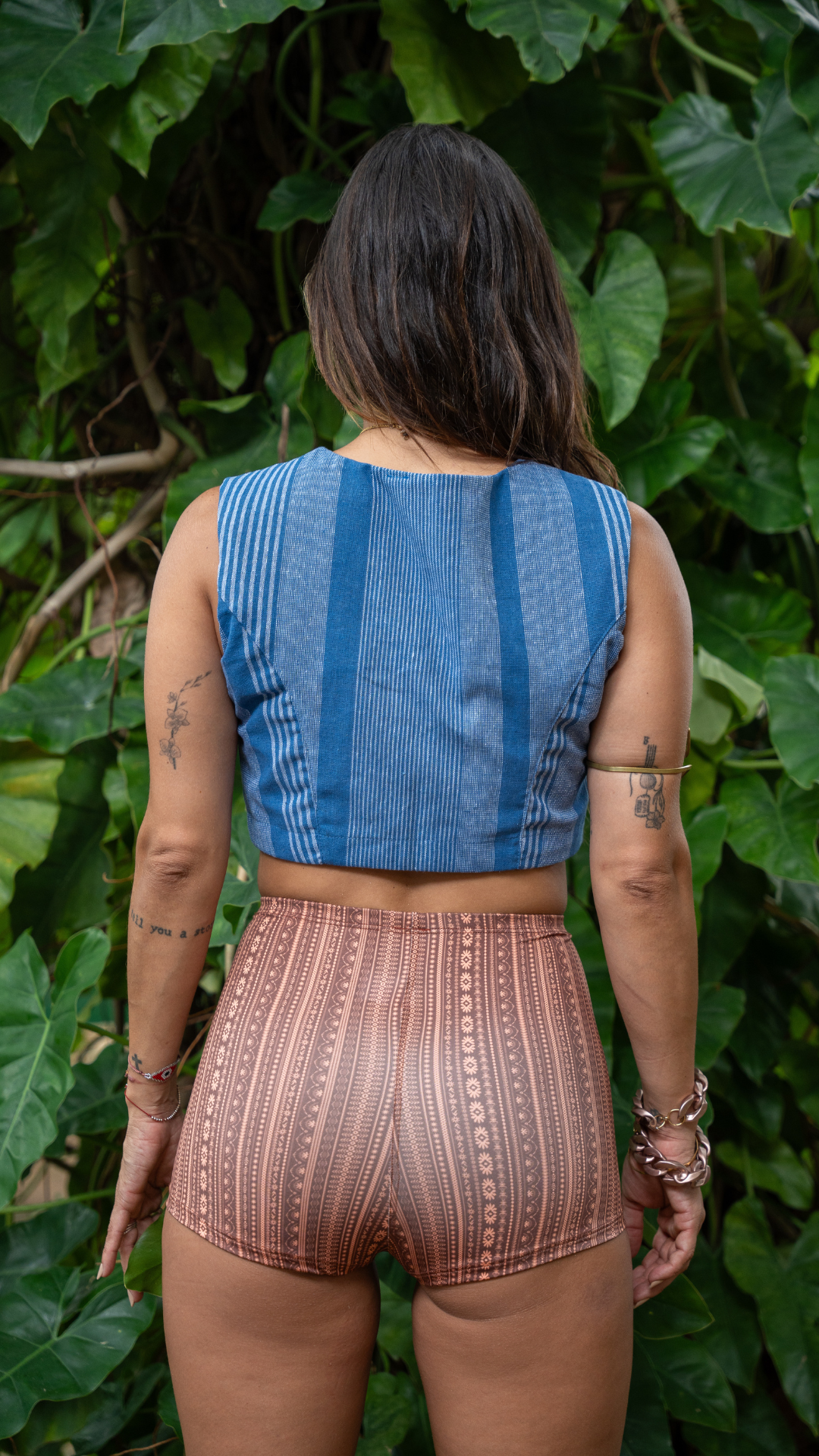 Mini Short Retrô | Print Florescer Ébano