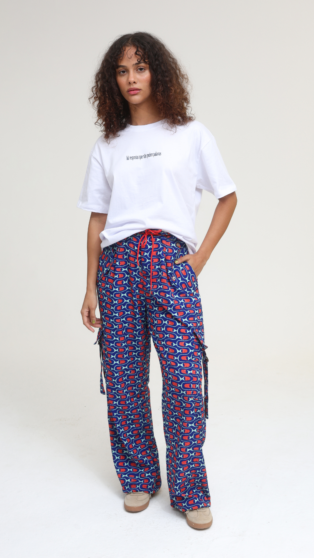 Calça Cargo Aqualeve | Print Cardume Profundo