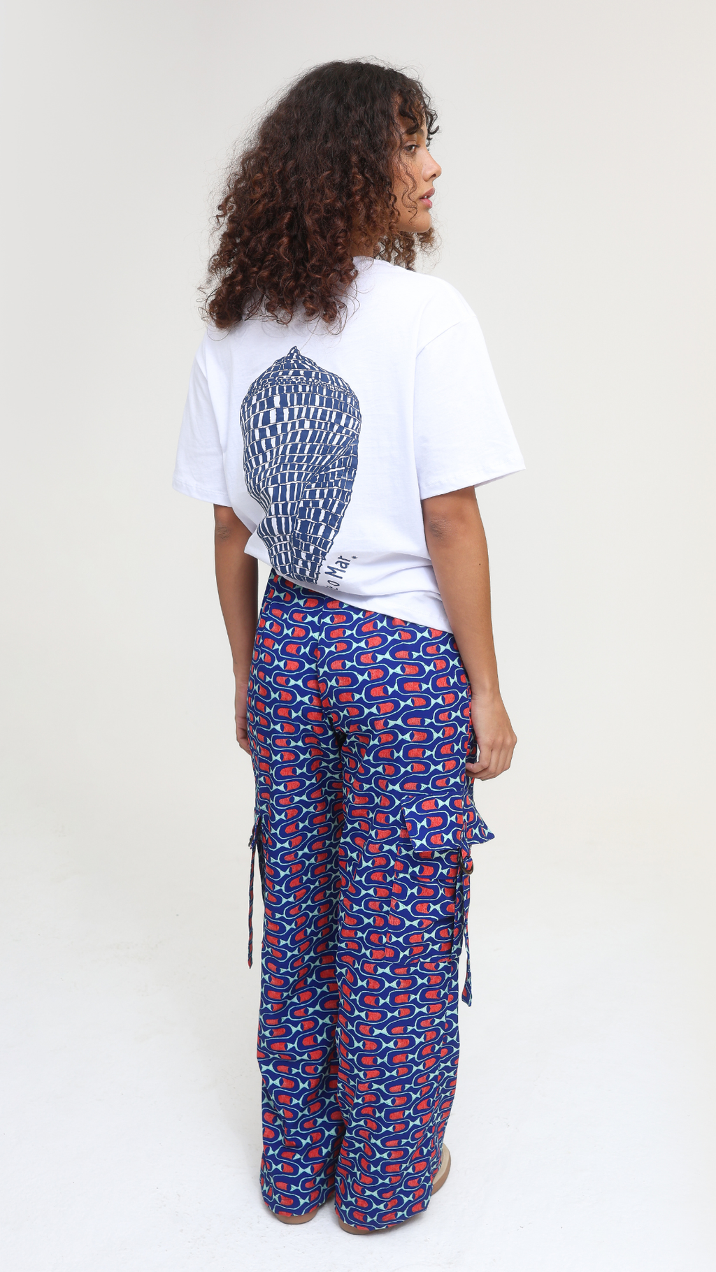 Calça Cargo Aqualeve | Print Cardume Profundo