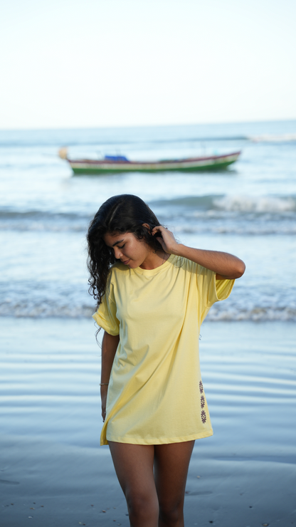 Camiseta Florescer  | Cor Amarelo Manteiga