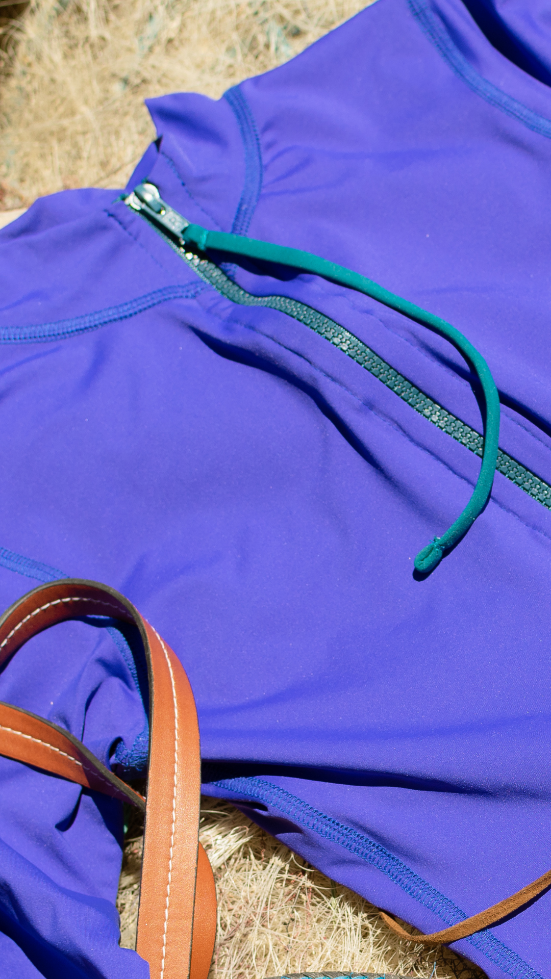 Maiô Wetsuit Hand | Cor Mar Marinho