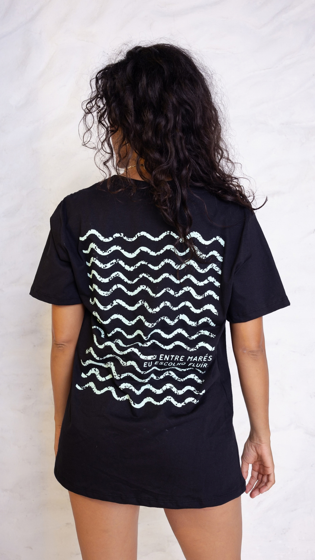 Camiseta Oversized Fluir | Cor Breu
